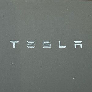 Tesla Bi-Fold Wallet Key Card Case/Protector